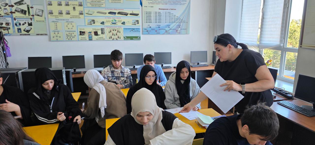 Акция «Я - россиянин!» прошла в Республиканском центре русского языка и культуры